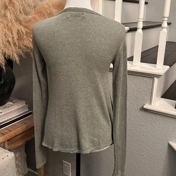 Abercrombie & Fitch Open Grey Knit Long Sleeve Sweater Size Small - Picture 5 of 8